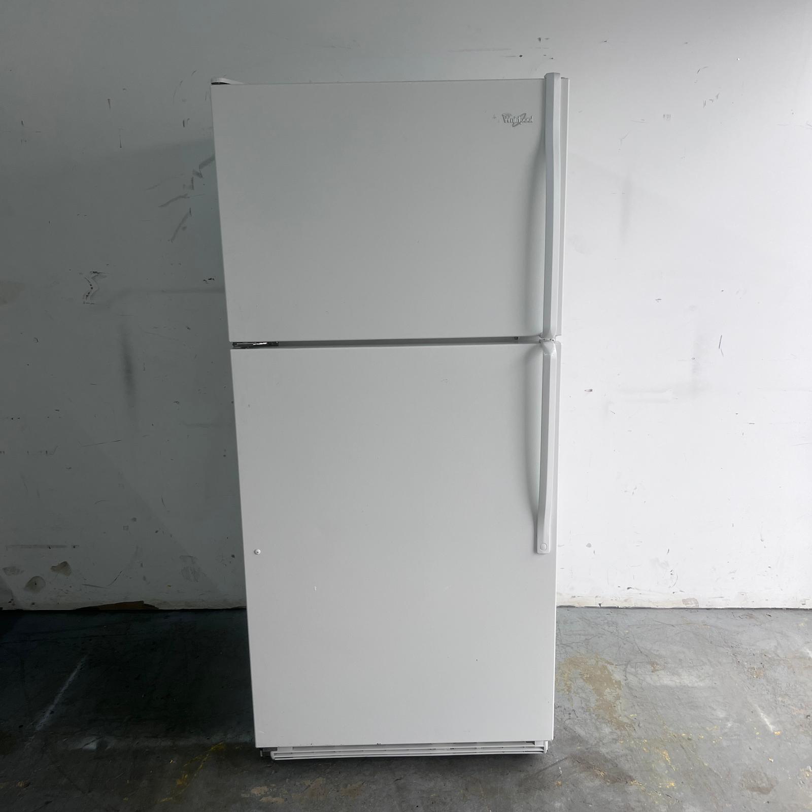 Whirlpool-Top-and-Bottom-Refrigerator-w-Ice-Maker Whirlpool-Top-and-Bottom-Refrigerator-w-Ice-Maker